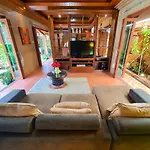 Baan Rom Yen : Balinese Pool Villa In Rawai