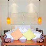 Queen Palm Villa