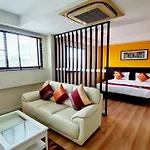 Tp House At Town
