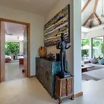 Sunny 3Br Villa With Private Pool At Bangtao Beach