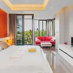 Condo In Nai Harn In Relife 15-132-301