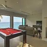 Villa Sunyata - Phuket Oceanfront 8-Bedroom Luxury Villa - 5-Minute Walk To Kata Beach