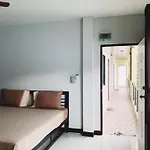 Himma\'S Apartment