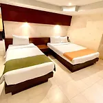 Rayaburi Hotel, Patong