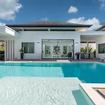 Villa Destiny