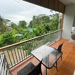 Modern Apartment At Palmetto By Lofty