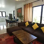 Lovely 2-Bedroom Condo With Pool