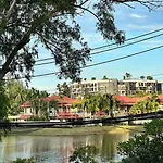 Квартира Cassia Residences Lake View