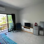 Petunya Phuket Guest House