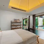 Stunning 5Br Villa With Freshwater Pool & Tropical Garden