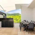 Luxurious Seaview 4Br Private Pool Villa By Intira Villas