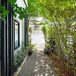 Baan Promphan Premium