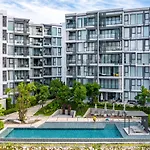 Cassia 2 Bedroom Sea View Apt By Nla