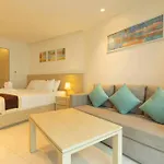 Romantic Beach Bar Fine Dinning Swim Up Room C109