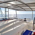 Private Catamaran Yacht Charter In Phuket By Yachtale