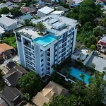 Hillside View Apartment 1Br - Nv-206