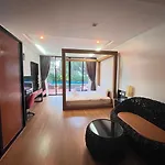 Z&Z House
