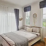 Little Cottage - 3Br House For Family Vacation