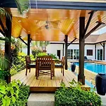 Charming Villa At Layan