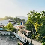 Siray House