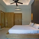 Lucky Villa 3 Bdr Chalong