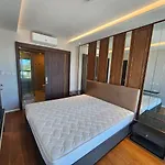 2-Bedrooms Seaview Suite In Surin Beach