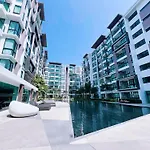 Royal Lee Phuket Condominium Airport