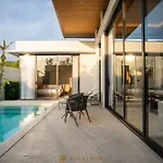 Villa Nayara - Sophisticated 4Br Getaway With Private Pool And Concierge