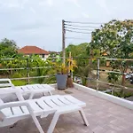 3 Bedroom Villa With Pool Near Fitness Street