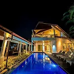 Amber Pool Villa Naiharn