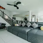 Skyfall Pool Villa In Rawai