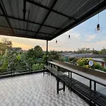 Near Beach Hostel (Adults Only)