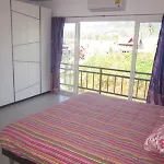 Kc Kamala Guesthouse