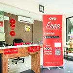 Oyo 345 The Click Guesthouse At Chalong
