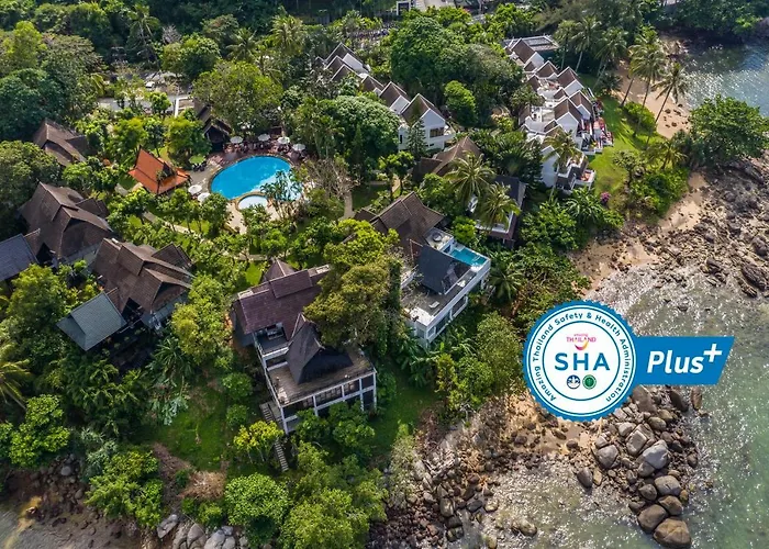 Kamala Beach Estate Resort - Sha Extra Plus