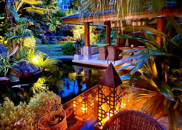 Villa On The Rocks, 4 Bedrooms, Phuket