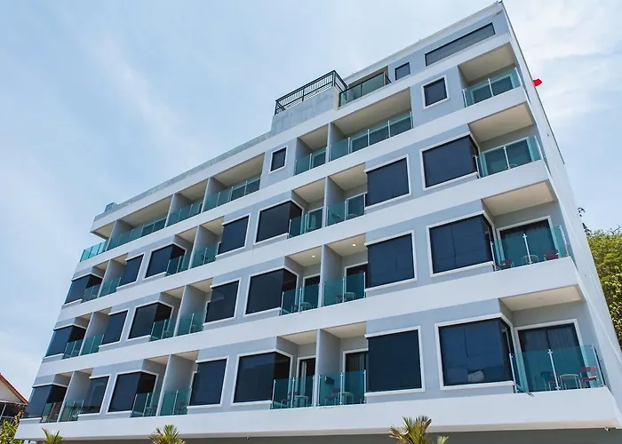 Triple L Hotel Phuket