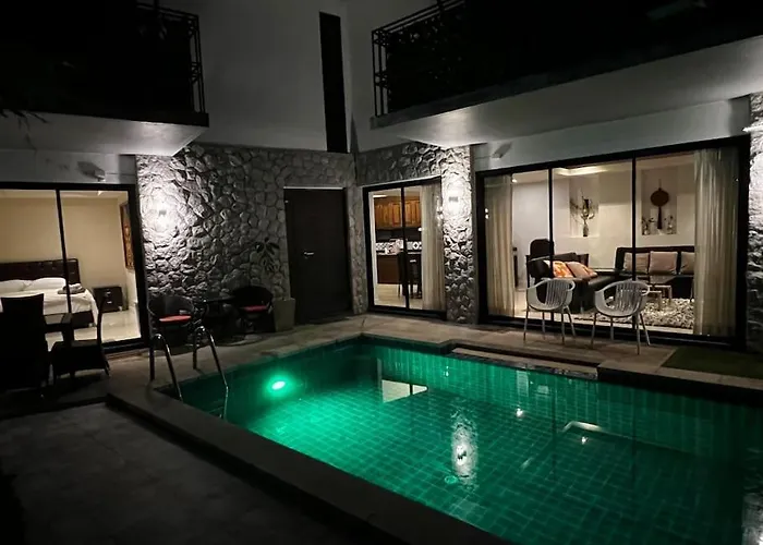 Exquisite 3Br Private Pool Villa: Prime Location