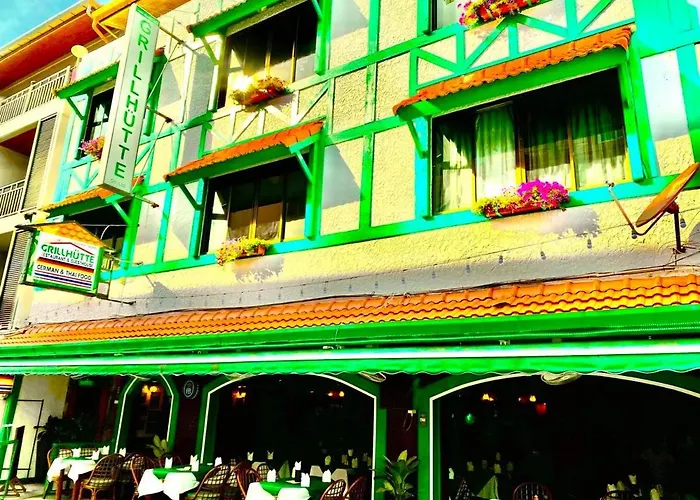 Grillhuette Patong
