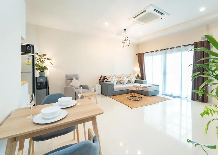 Baan Promphan Premium