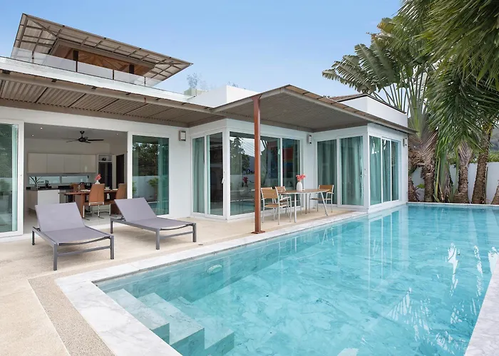 2Br Miami-Style Pool Villa In Kamala, Villa Janine