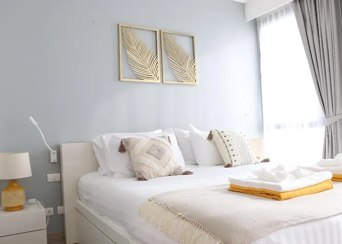 Cassia 2 Bedroom Sea View Apt By Nla