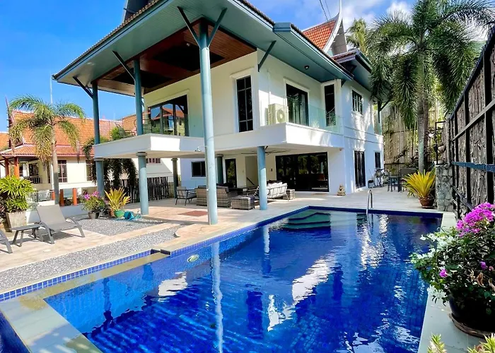 Kata Vista Luxury Modern 4Br Private Pool Villa