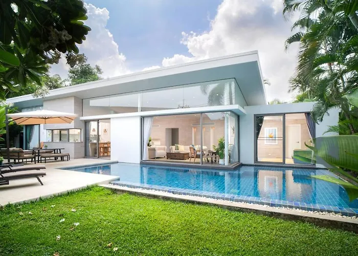Modern Tranquillity Pool Villa, Layan