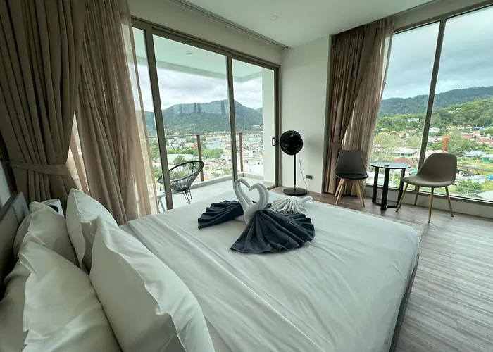 Apartment With Panoramic Views At Oceana By Lofty