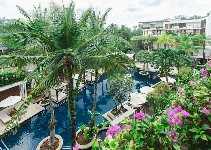 Hidden Oasis Spacious Luxury, 50 Meter From Surin Beach