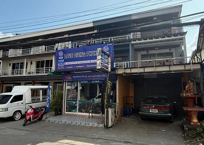 Chalong Paradise Guesthouse