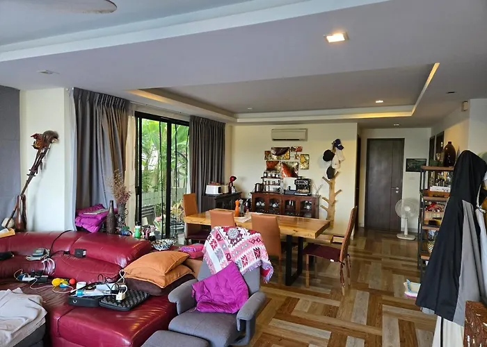 4 Bedroom Laguna Pool Villa