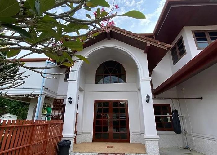 Coconut Wells Villa In Rawai
