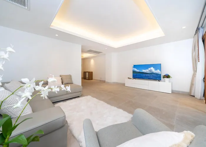Luxury 2 Bedrooms Villa Bangtao
